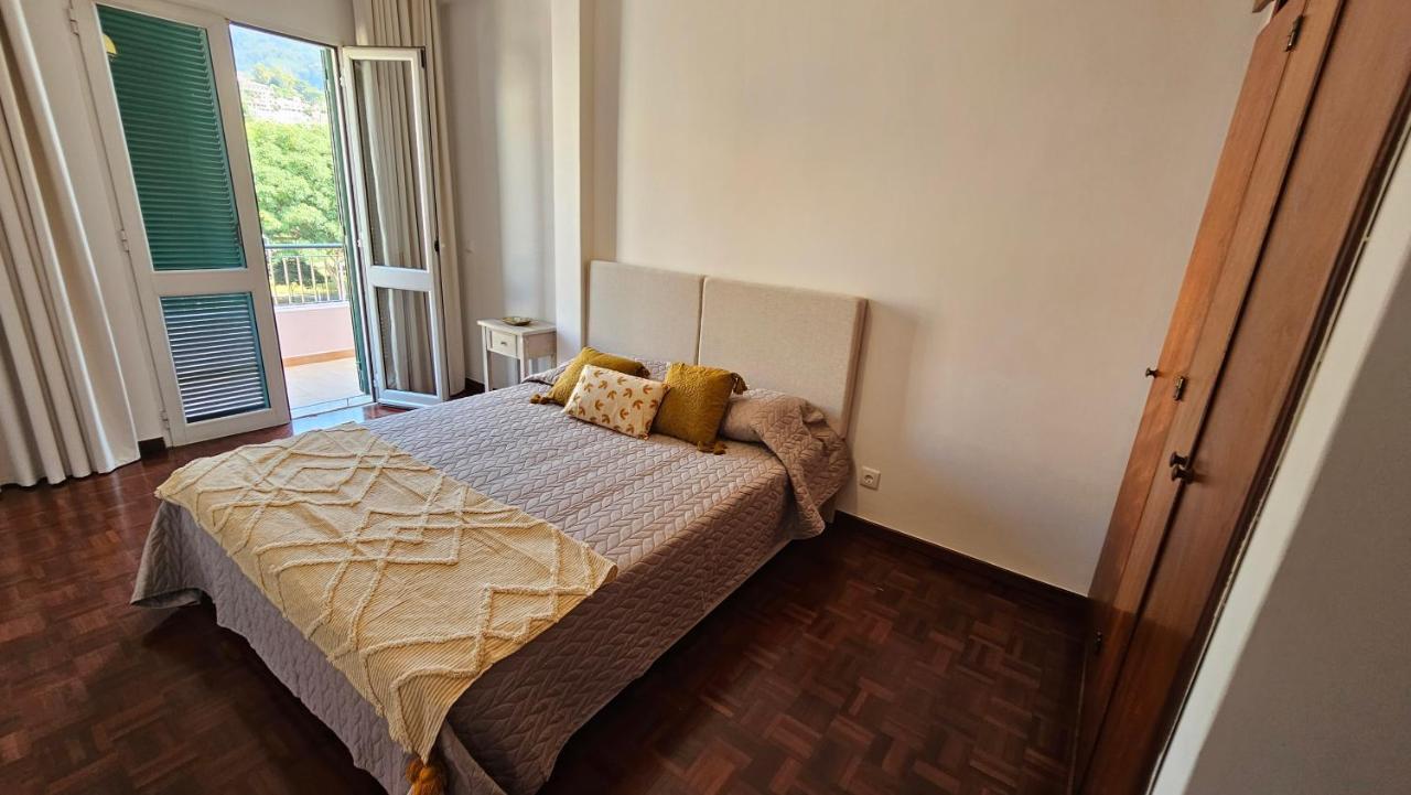 פונשל Garden And Seaview Apartment - Free Parking מראה חיצוני תמונה