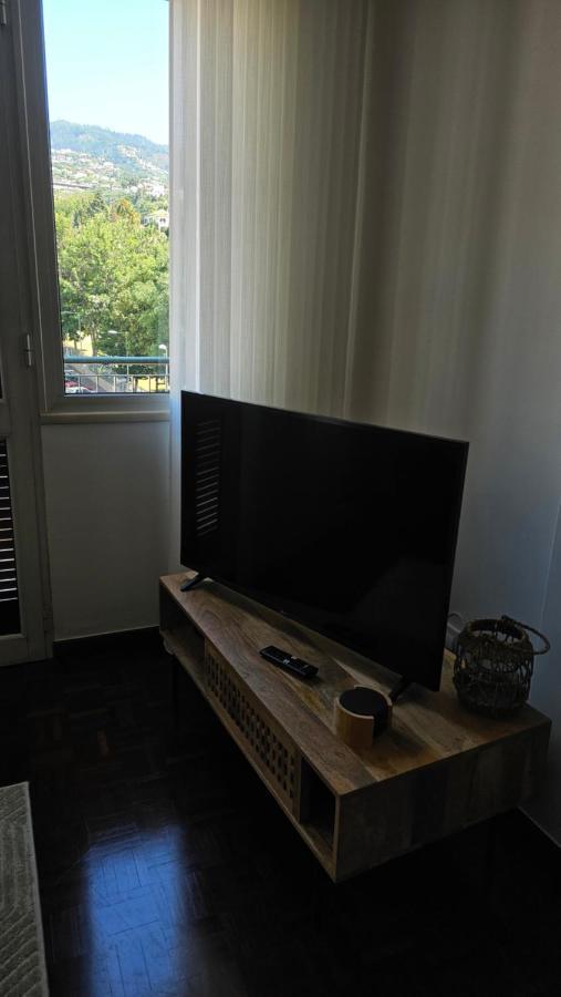 פונשל Garden And Seaview Apartment - Free Parking מראה חיצוני תמונה